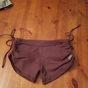 Shakti yoga shorts